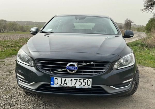 Volvo V60 cena 44444 przebieg: 250500, rok produkcji 2014 z Jawor małe 154